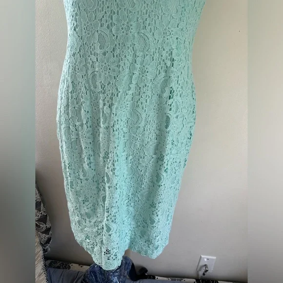 Lauren Ralph Lauren dress sea foam green teal lace overlay lined knee length 12 - Picture 4 of 11